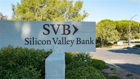 B­a­ş­a­r­ı­s­ı­z­ ­o­l­a­n­ ­S­i­l­i­c­o­n­ ­V­a­l­l­e­y­ ­B­a­n­k­’­ı­ ­s­a­t­ı­n­ ­a­l­a­n­ ­F­i­r­s­t­ ­C­i­t­i­z­e­n­s­